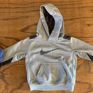 Nike DriFit sweatshirt 2T